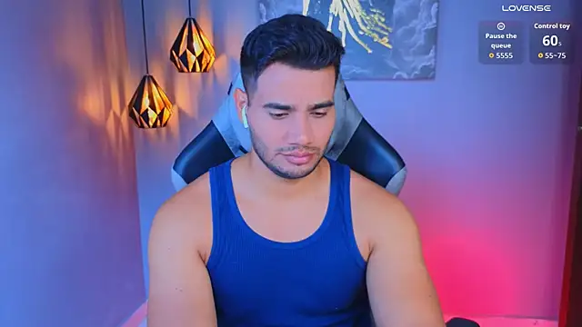 AndresRodriguez1 online show from 11, 5, 2026
