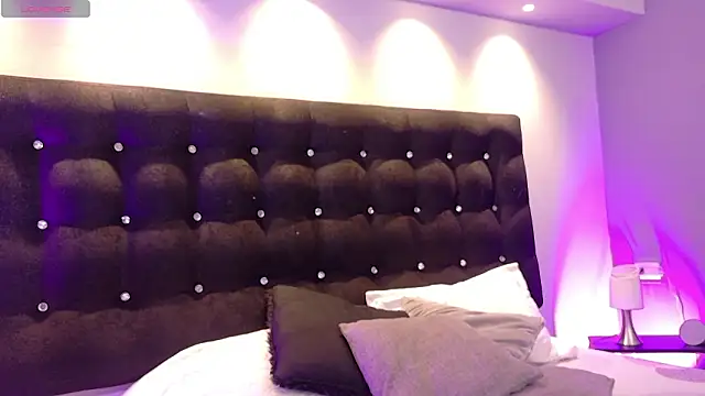 Snapshot of Aitana_Oliveira chatting on 12, 2, 2026 Aitana Oliveira online show from 12, 2, 2026