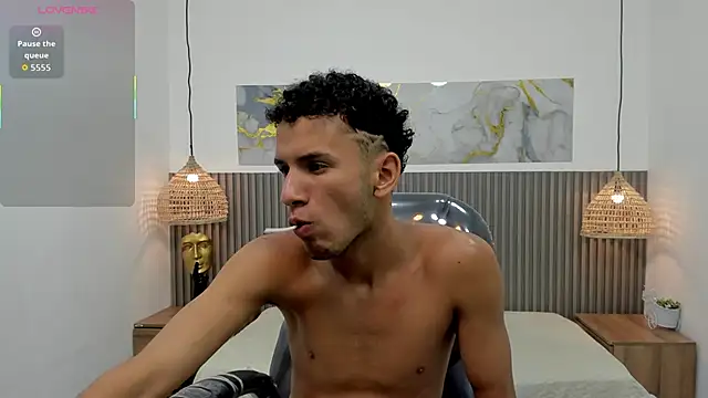 JDWhite18 online show from 11, 4, 2026