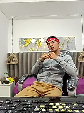 JDWhite18 online show from 15, 2, 2026