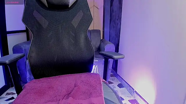 Snapshot of shaden_ chatting on 7, 2, 2026 shaden online show from 7, 2, 2026