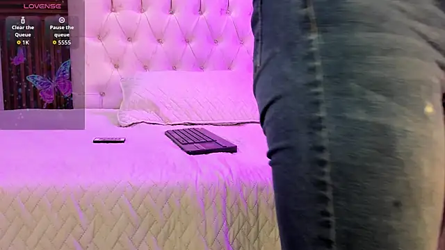 shaden  online show from 14, 4, 2026