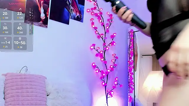 Snapshot of gaby_turbay chatting on 27, 2, 2026 gaby turbay online show from 27, 2, 2026