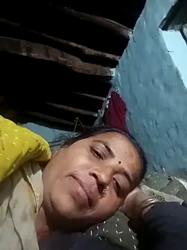 Snapshot of Manu_mehta chatting on 8, 4, 2026 Manu mehta online show from 8, 4, 2026