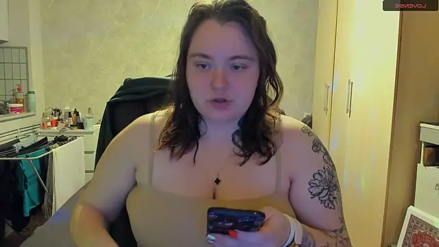 Snapshot of katya_idinax chatting on 4, 3, 2026 katya idinax online show from 4, 3, 2026