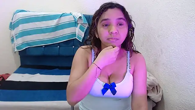 Snapshot of miiia_perez chatting on 11, 2, 2026 miiia perez online show from 11, 2, 2026