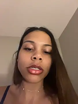 Snapshot of Petite_Baddie chatting on 11, 7, 2026 Petite Baddie online show from 11, 7, 2026