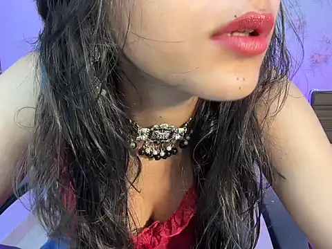 Snapshot of Glossy_Girl chatting on 20, 2, 2026 Glossy Girl online show from 20, 2, 2026