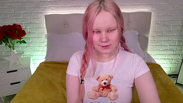 AnnieVibe online show from 23, 3, 2026