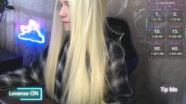 Shiny Victoria online show from 15, 3, 2026