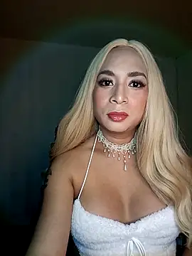 Snapshot of DollyWinter chatting on 10, 2, 2026 DollyWinter online show from 10, 2, 2026