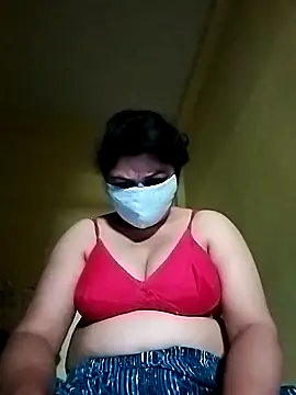 Snapshot of kumkum05 chatting on 19, 4, 2026 kumkum05 online show from 19, 4, 2026