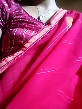 Royal hotti0011 online show from 17, 4, 2026