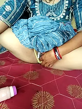 Royal hotti0011 online show from 19, 3, 2026