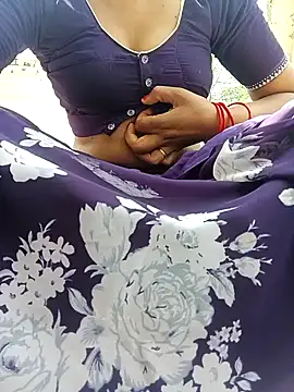 Royal hotti0011 online show from 25, 4, 2026