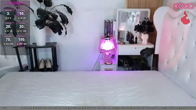 Anisha Foxx online show from 8, 3, 2026