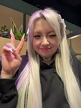 Chiibi online show from 8, 2, 2026