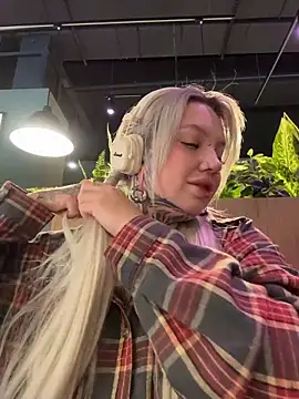 Chiibi online show from 12, 2, 2026