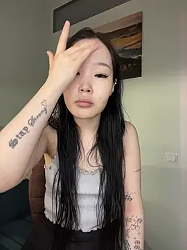 Peony kiss online show from 15, 2, 2026