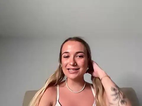 kelseyblu online show from 8, 3, 2026