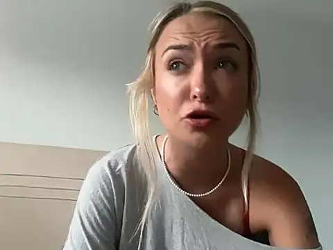 kelseyblu online show from 2, 4, 2026