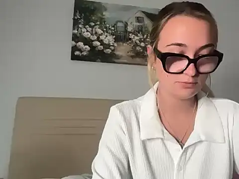kelseyblu online show from 28, 4, 2026