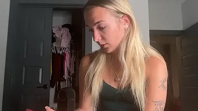 kelseyblu online show from 7, 5, 2026