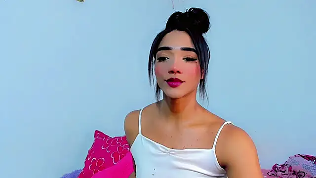 Babyestrella  online show from 14, 3, 2026