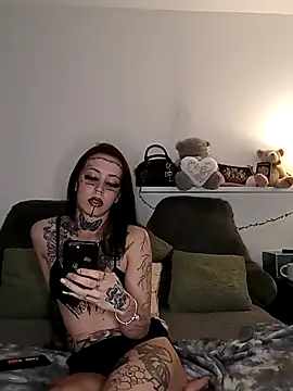 Pixielacex online show from 3, 2, 2026