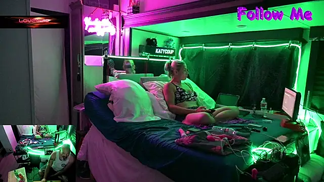 Katycouple69 online show from 17, 5, 2026
