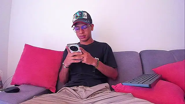 StellayDrake online show from 7, 2, 2026