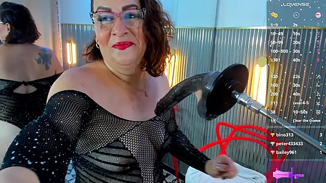 nazly bigass online show from 13, 4, 2026