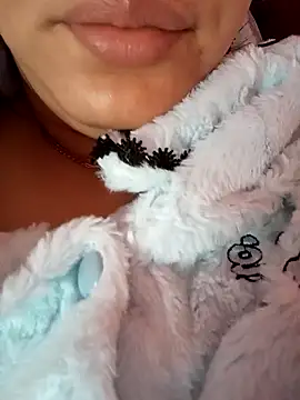 kamilia sexyy online show from 12, 4, 2026