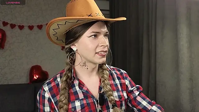 Snapshot of Anna_inHear chatting on 15, 2, 2026 Anna inHear online show from 15, 2, 2026