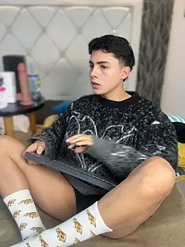 Samu Hott online show from 16, 3, 2026