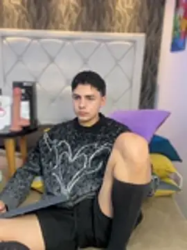 Samu Hott online show from 13, 3, 2026