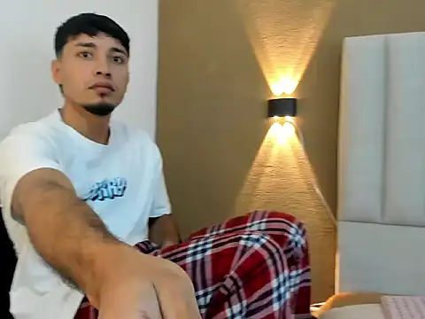 Noah Smith01 online show from 22, 2, 2026