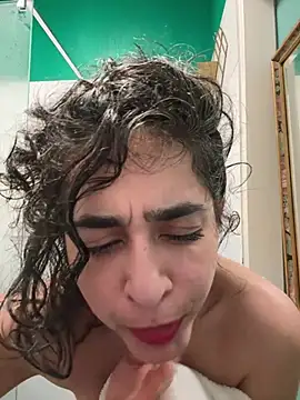 notyourtypicalAnna online show from 4, 2, 2026