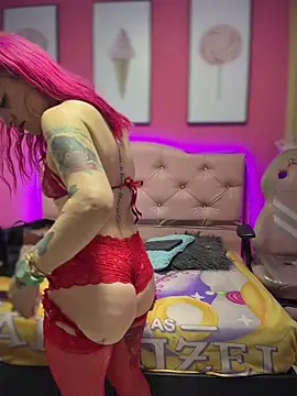 Snapshot of Karolaiin_LS chatting on 25, 2, 2026 Karolaiin LS online show from 25, 2, 2026