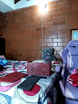 cristalprincess  online show from 23, 2, 2026