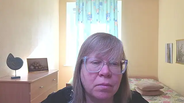 Emma Eclipsee online show from 8, 3, 2026