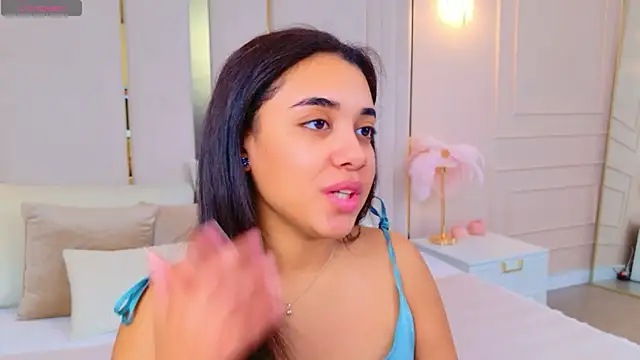 Snapshot of Luna_Cortier chatting on 3, 3, 2026 Luna Cortier online show from 3, 3, 2026