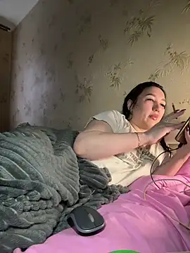 Snapshot of Naughtgirl_2026 chatting on 14, 2, 2026 Naughtgirl 2026 online show from 14, 2, 2026