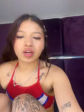 Snapshot of Tokiio_Petit chatting on 3, 2, 2026 Tokiio Petit online show from 3, 2, 2026