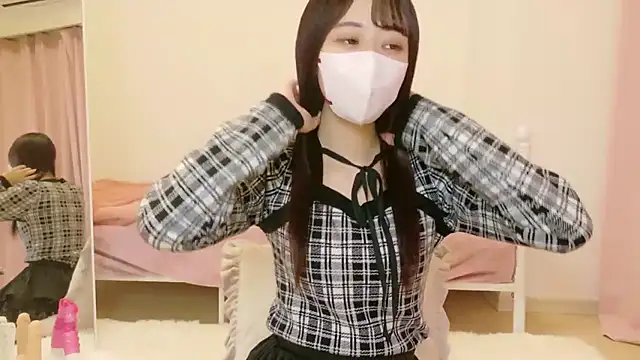 Snapshot of rinochan_v chatting on 10, 2, 2026 rinochan v online show from 10, 2, 2026