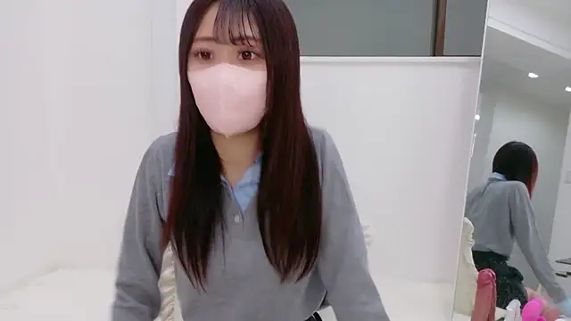 Snapshot of rinochan_v chatting on 24, 2, 2026 rinochan v online show from 24, 2, 2026