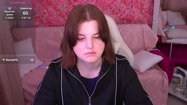 KristiFoxy online show from 9, 3, 2026