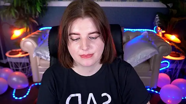 Snapshot of KristiFoxy chatting on 3, 3, 2026 KristiFoxy online show from 3, 3, 2026