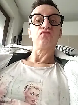 PadroneDolceIta online show from 3, 2, 2026