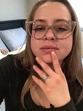 xxlivecouple online show from 2, 3, 2026